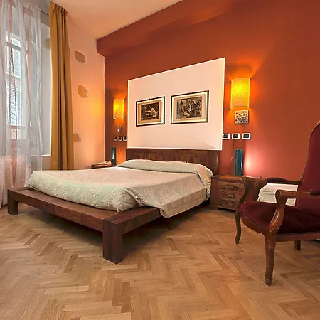 Maison Savoia 3* Cagliari